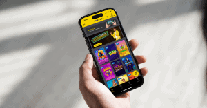 Fortuna Casino mobilná aplikácia - iPhone mockup
